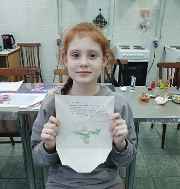 Более 7 тысяч писем-треугольников написали ребята из Ивановской области в зону СВО